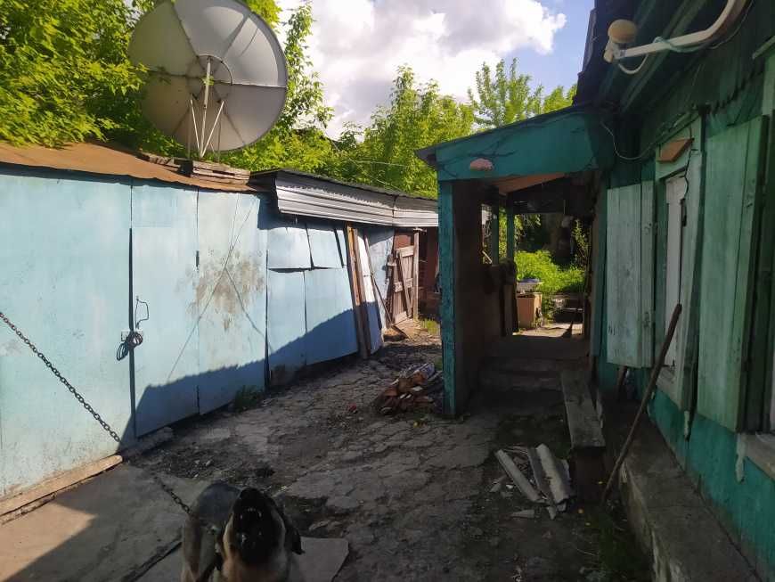 Продам дом с участком, район детской обл. больницы. Торг уместен