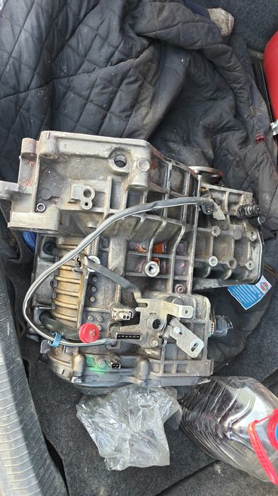 Коробку автомат для Golf, Passat. 01M
