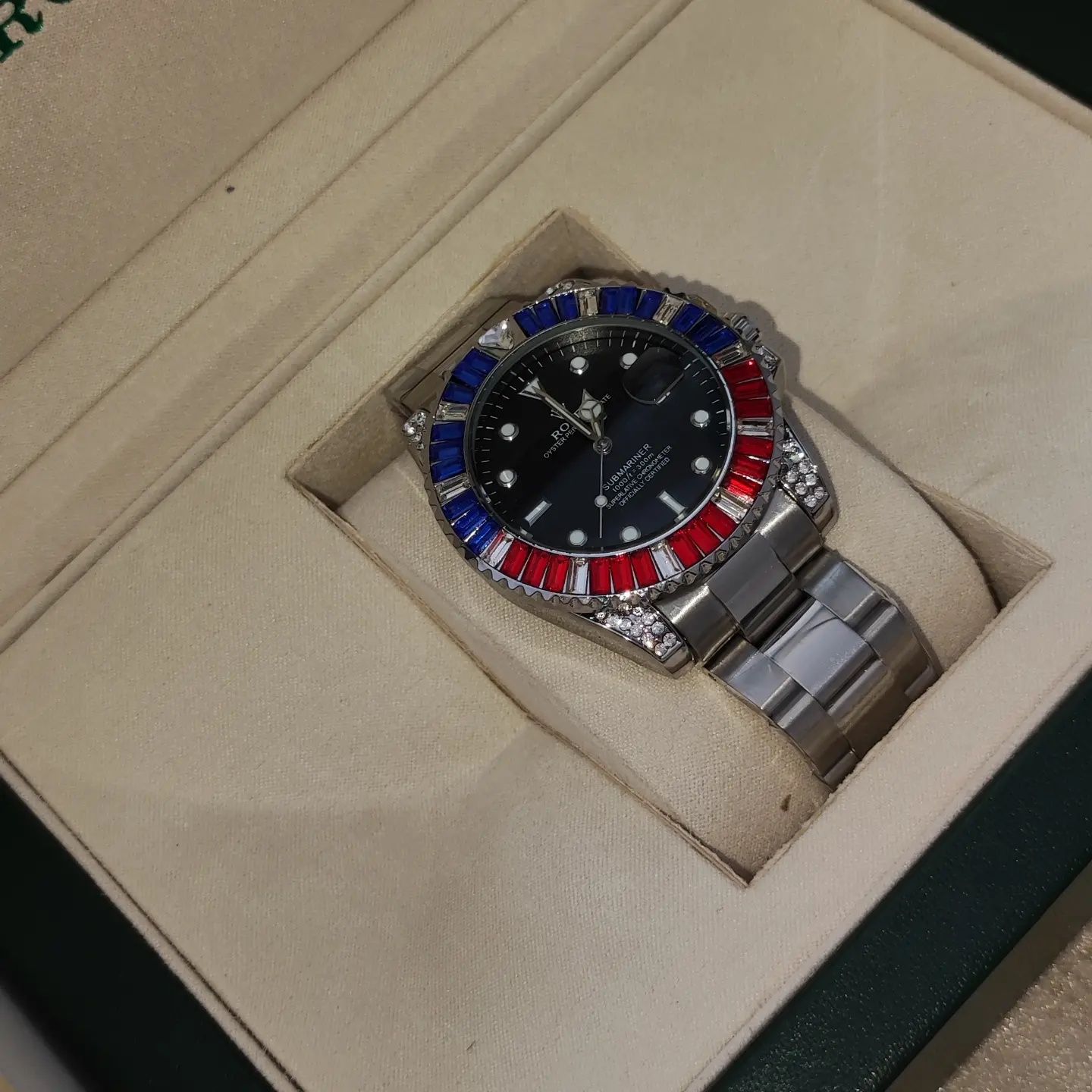 Часы Rolex Submariner