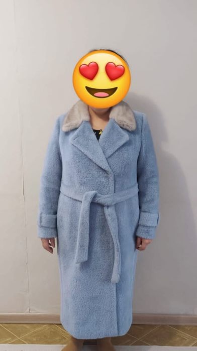 Продам новое пальто,