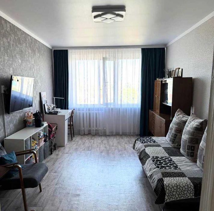 Продаю 2х комн. квартиру в центре с ремонтом.