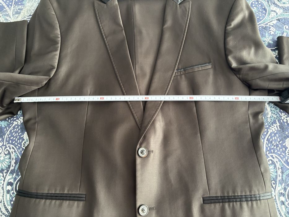 Ocazie: Costum elegant - Sacou si pantaloni