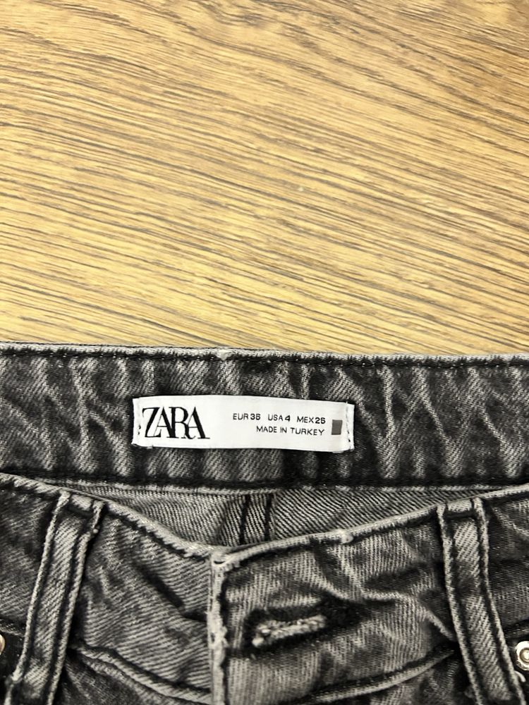 Дънки ZARA с прави крачоли