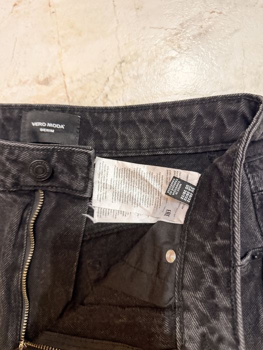 Дамски дьнки и панталони