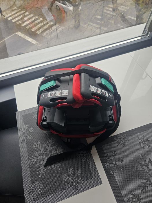 Сгъваемо столче за кола Mifold