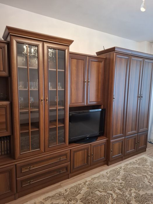 Bibliotecă living Wiki C, Polonia