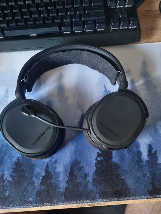 Casti gaming Steelseries Arctis 5