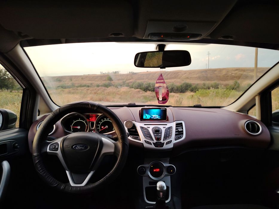 Vând Ford fiesta 1.4 tdci din 2009