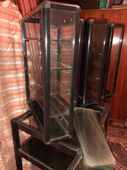 Магазинно оборудване