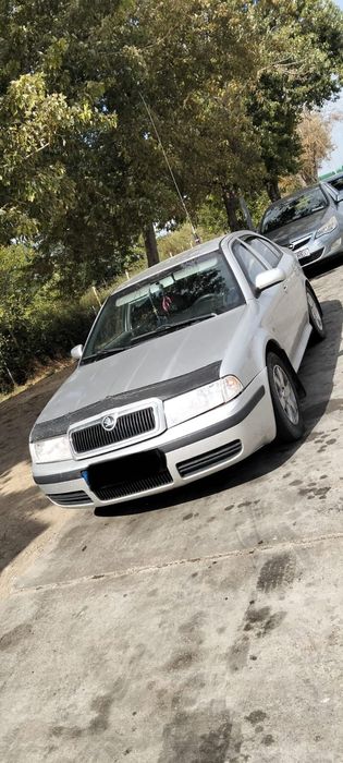 Vând Skoda Octavia 1