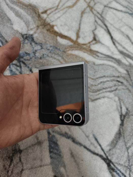 Samsung z flip 6 5g 12.256gb