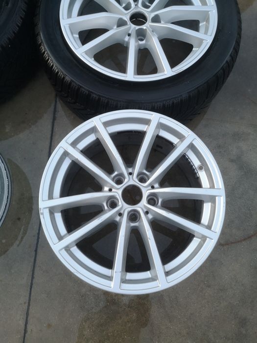 Set jante bmw g20 g21 g22 pe 17 ideal pentru anvelopele de iarna