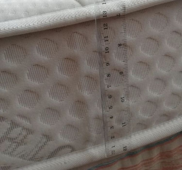Patut Giraffe Santana -230 lei/Saltea pătuț - Memory Foam - 200 lei