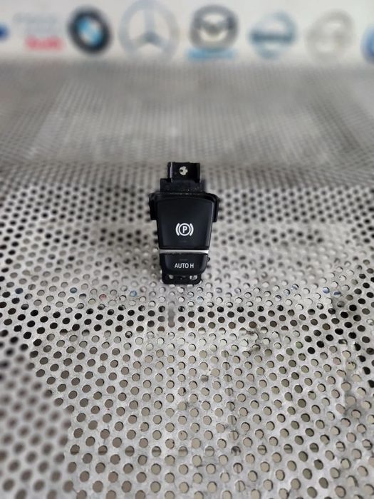 Buton Frana De Mana Bmw X3 X4 G01 G02 F97 G30 G31 Cod  Dezmembrez Bmw X3 G01 - Dezmembrari Arad