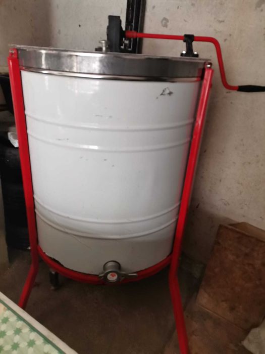 Centrifuga apicola reversibila 4 rame