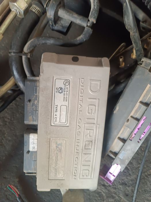 Gaz balon 100 l 2022 4 pakalena jentradan yechilgan