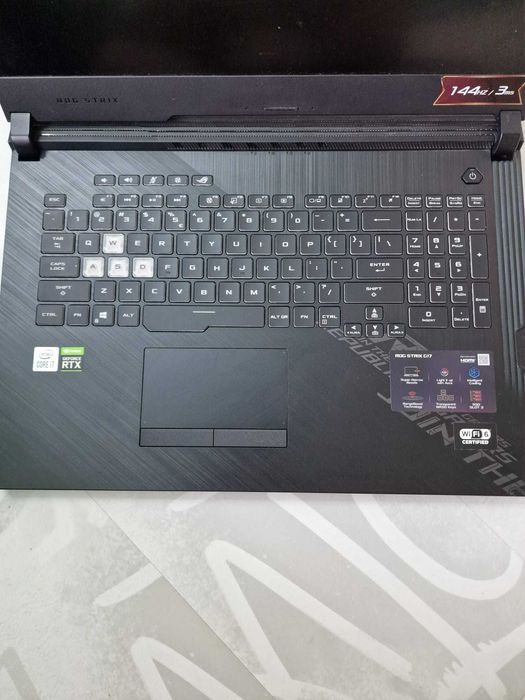 Laptop Gaming Asus ROG Strix G712LV