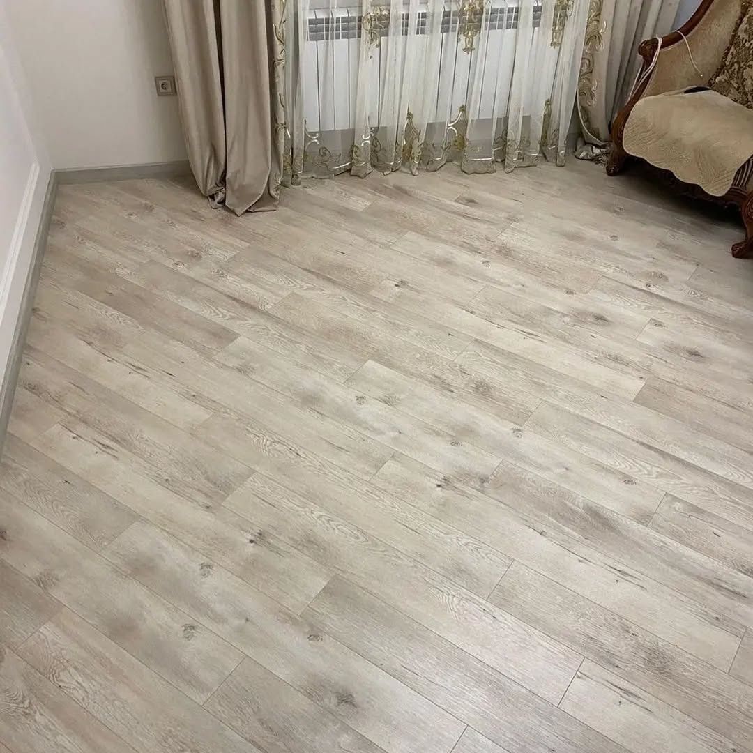biz laminat pol,   pilastik , dekor patalok ishlarini sifatli qilamiz