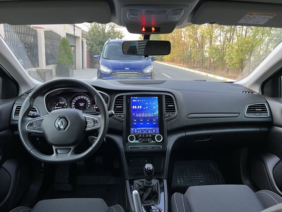 OKAZIE!!! Vand Renault Megane •2020• 17000KM!!!