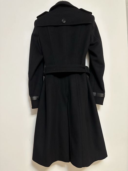 Palton Burberry negru