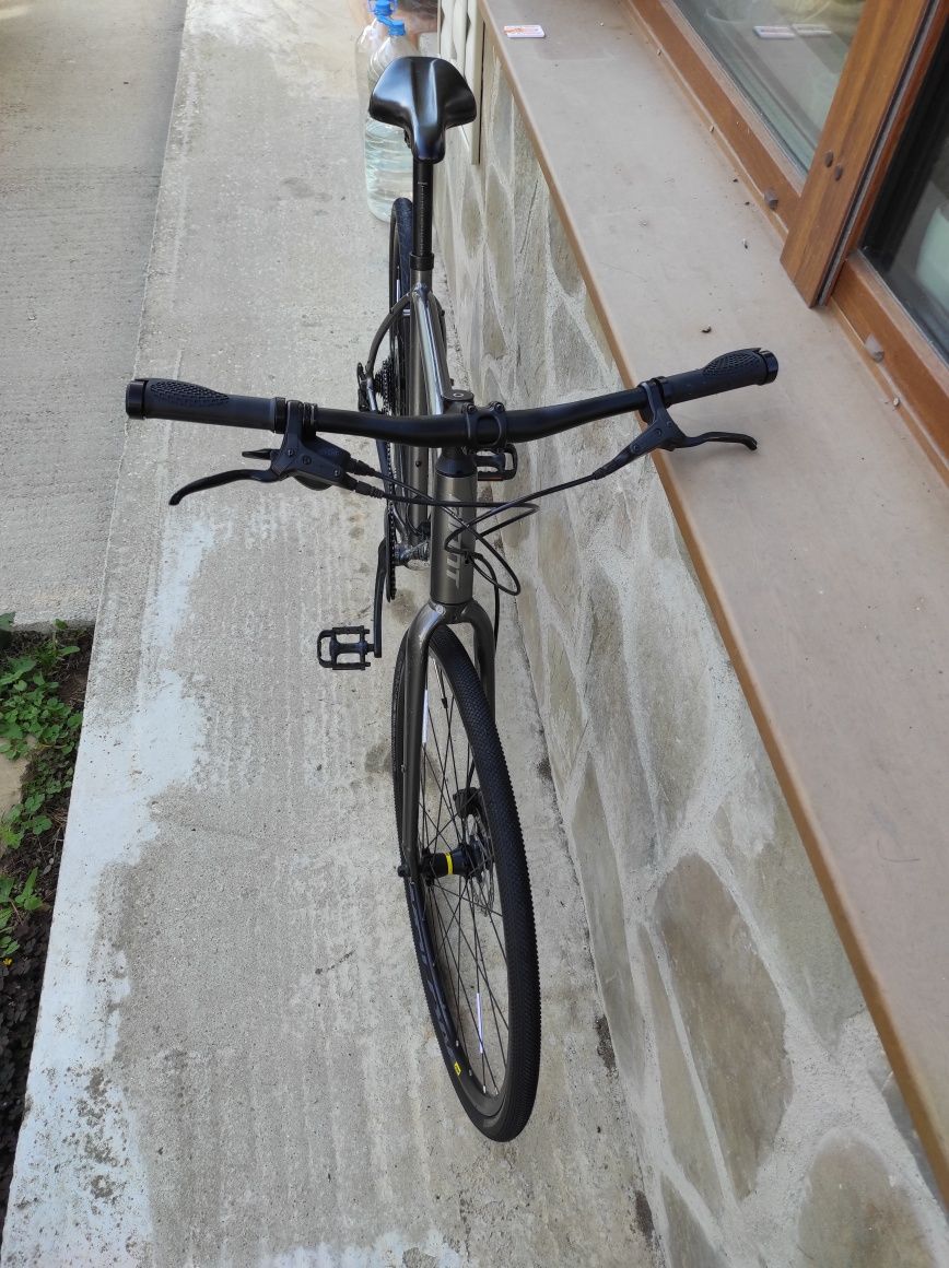Велосипед Giant Escape 28" 2022
