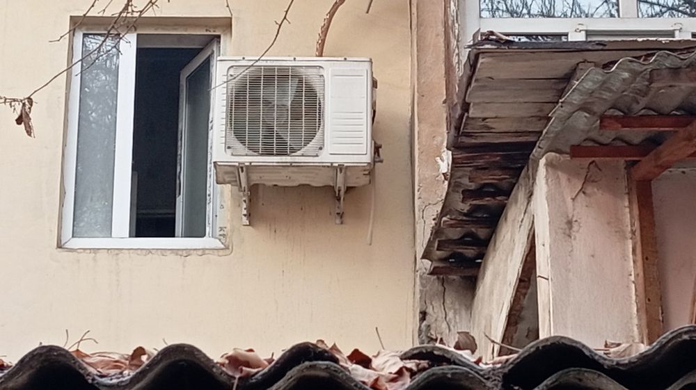 Кондиционер Midea 12 рабочий и Galans 12 рабочий по 150 уе каждый