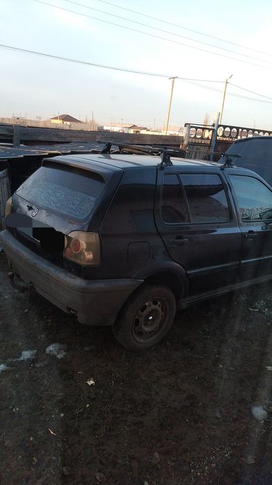 Меняю фольксваген гольф  1800#1992г.в продам продам продам меняю на кр