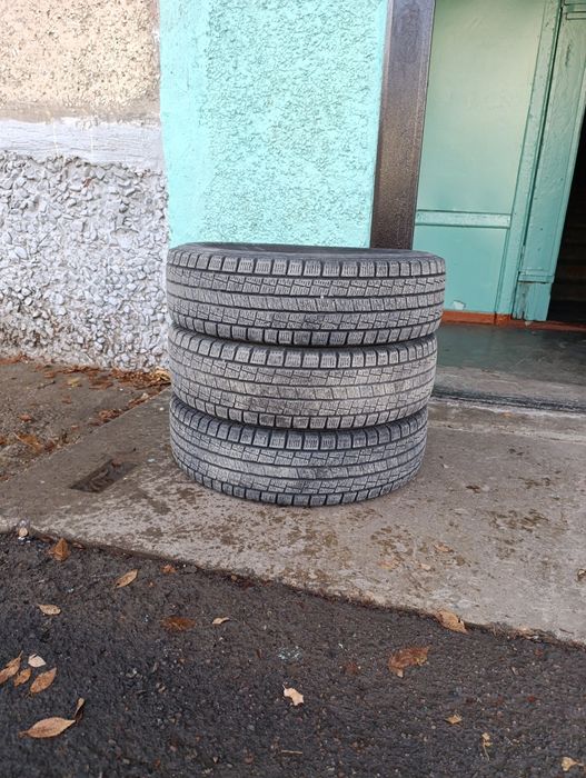 Шины для легковых автомобилей. Цена за три штуки.