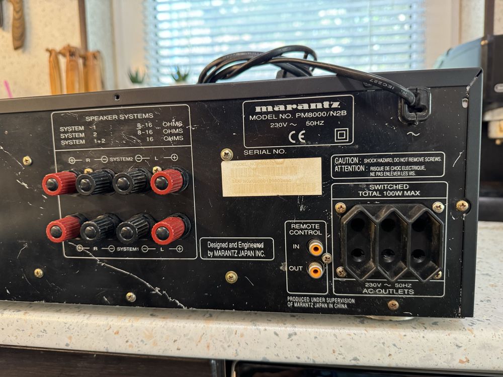 Marantz PM-8000 Качествен стерео усилвател