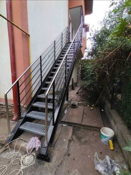 Scarii zincate metalice galvanizate