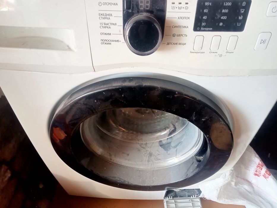 Кір жуу машинасы Самсунг. Холодильник Орск