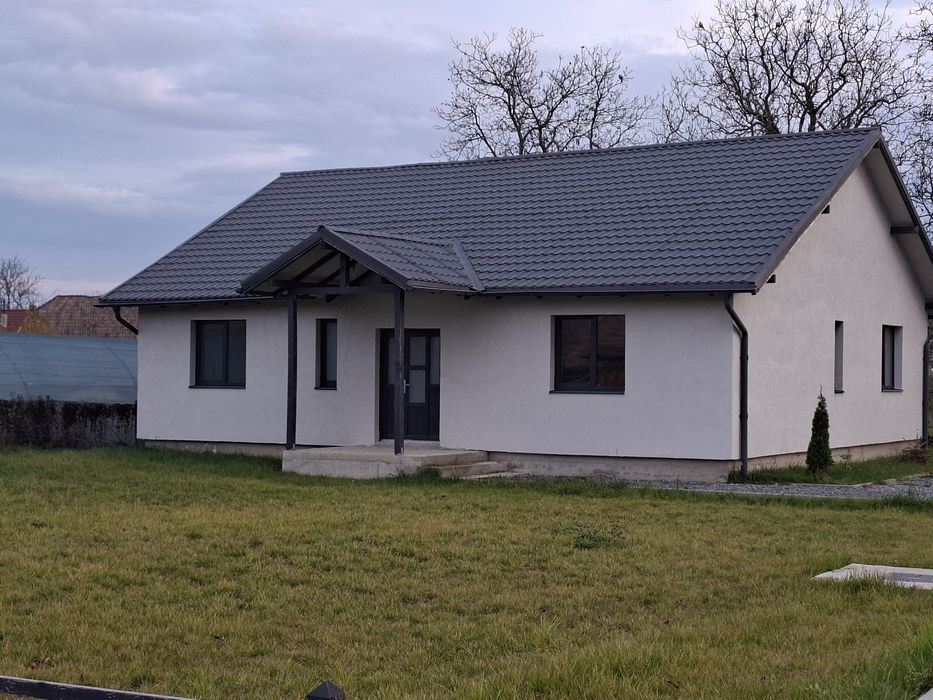 Vând casă nouă an 2024!