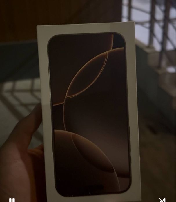 Iphone 16 pro max Desert Titanium