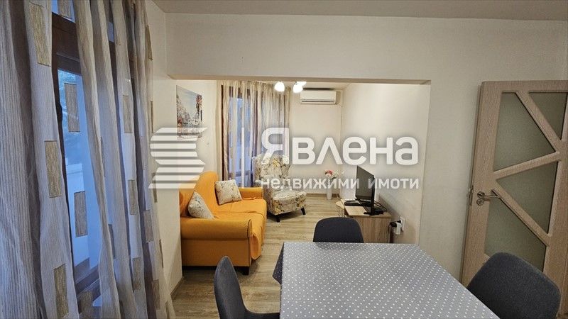 Дава се под наем Тристаен апартамент в Варна, ВИНС - 80 кв.м за 600 € - Снимка #1