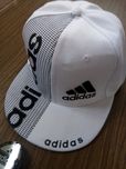 Kрасива шапка  Adidas