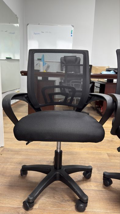 Офисное кресло 12 шт