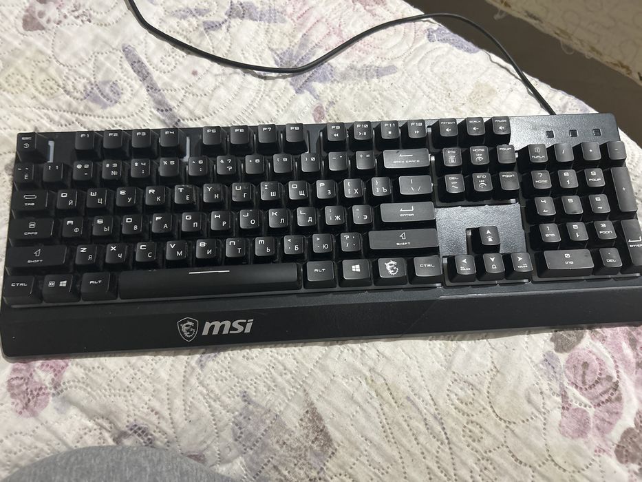 Клавиатура MSI с подсветкой