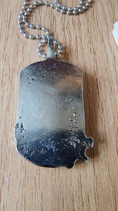 Vand lănțișor cu pandantiv