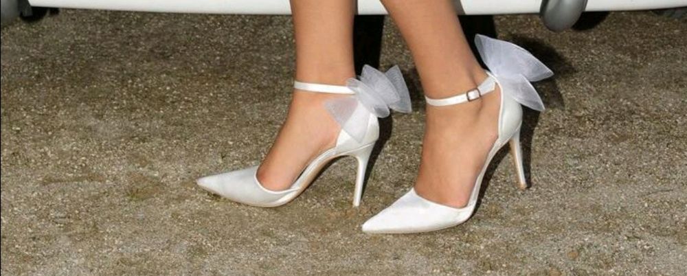 Pantofi stileto cu toc