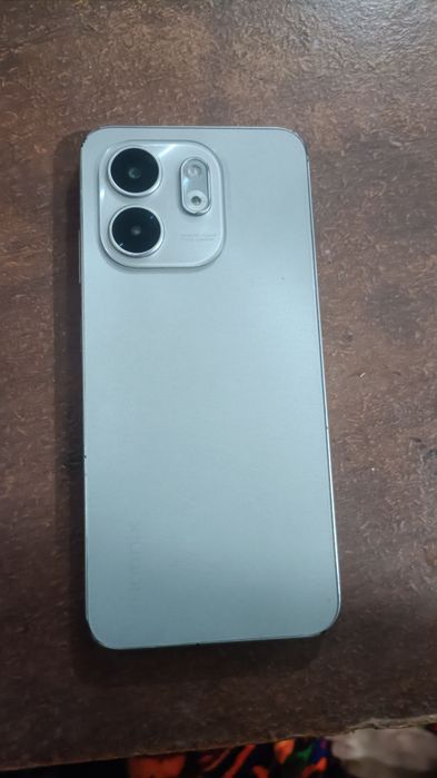 Infinix smart 9 zoʻr