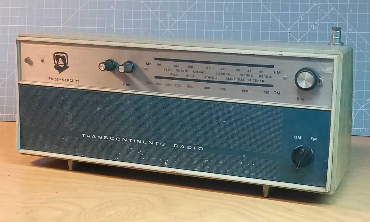 Radioreceptoare de colectie vechi retro cu tranzistori germaniu