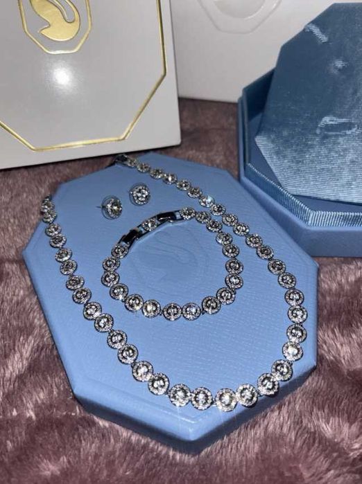 Set Swarovski Angelic Argintiu - Colier/Bratara/Cercei
