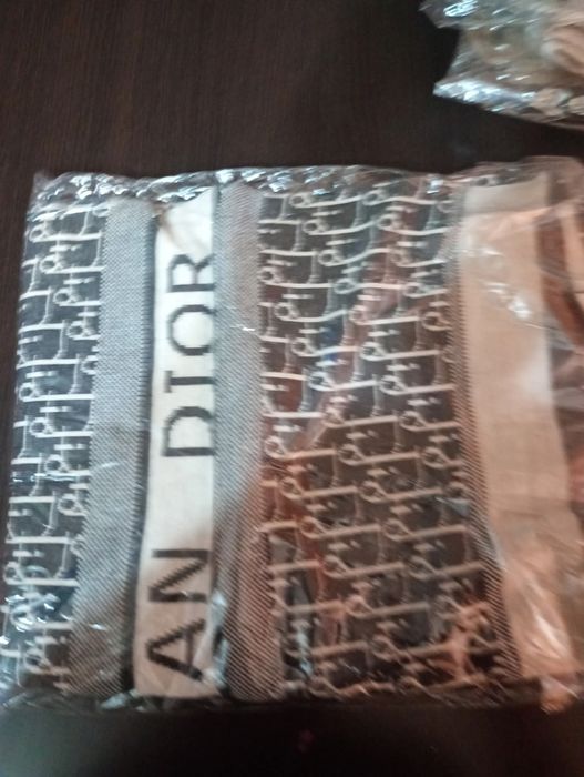 Шалове  - дамски и мъжки