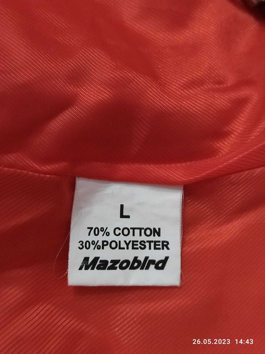 Красная куртка, размер " L ".