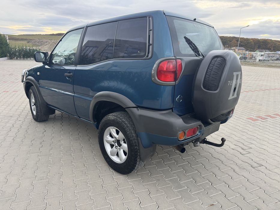 Nissan Terrano 2.7D an; 2001 Autoutilitar 4650€ Neg