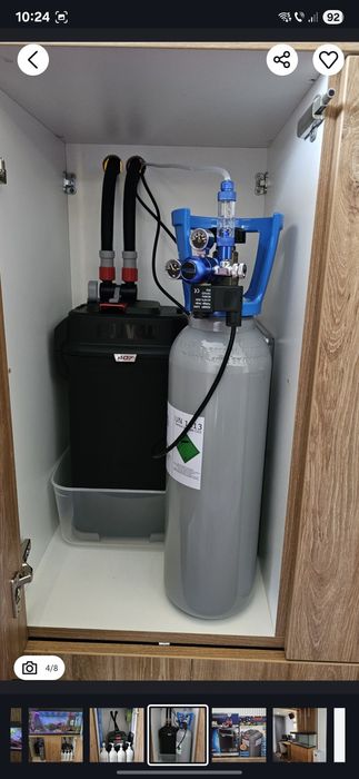 Acvariu 180L complet cu filtre sistem CO2 si stand pesti decor