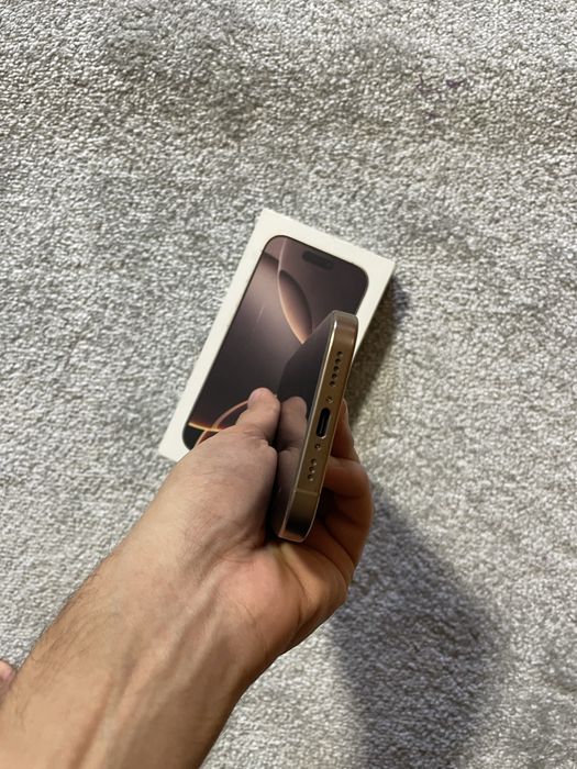 Iphone 16 pro/ 512 Gb/ Sim/ кор. док