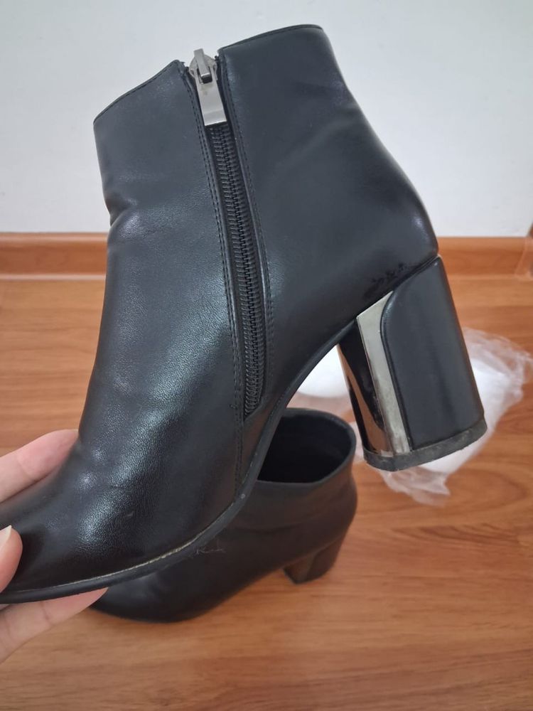 Продается осенние сапожки