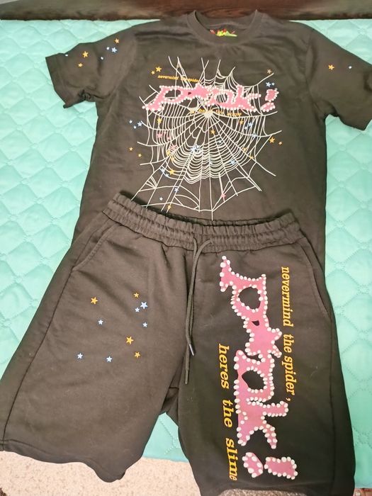 Модерни дрехи  за тийнейджъри