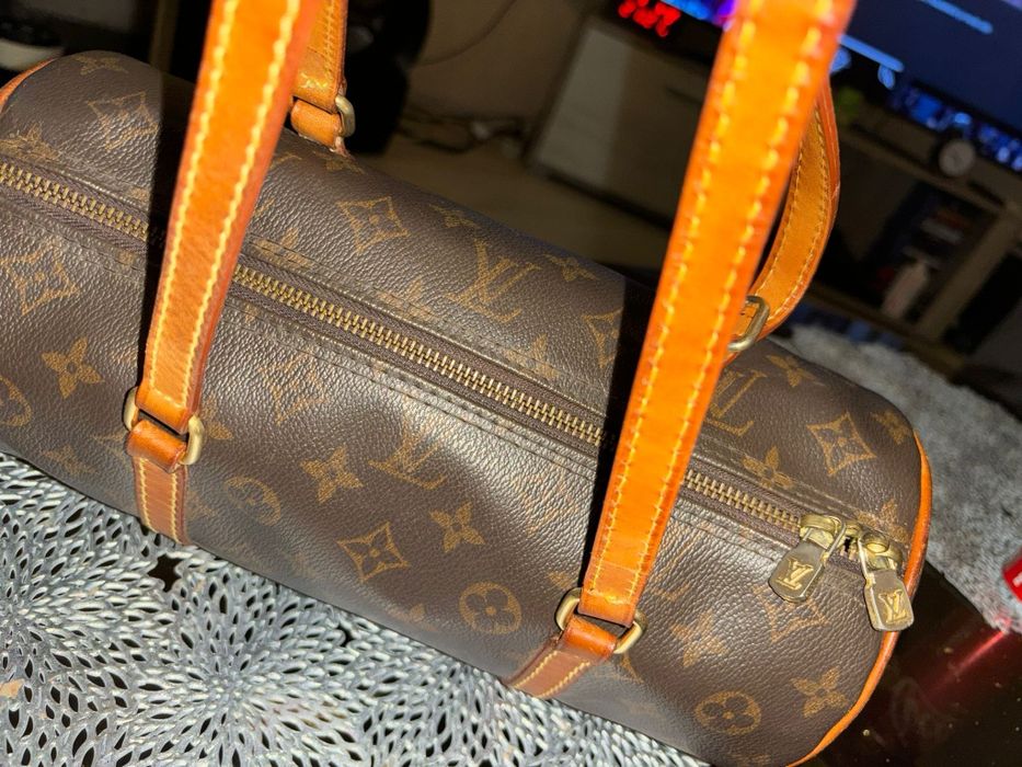 Vand geanta originala Luis Vuitton Papillon